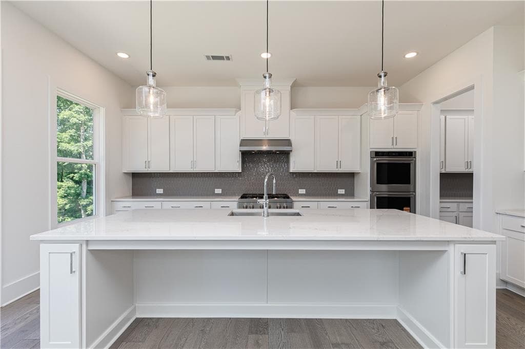 5 bedroom, 6 bathroom, 3,620 sq ft single family residence for sale at 4315 Waylon Drive Lane, Cumming, GA 30028 — photo 10