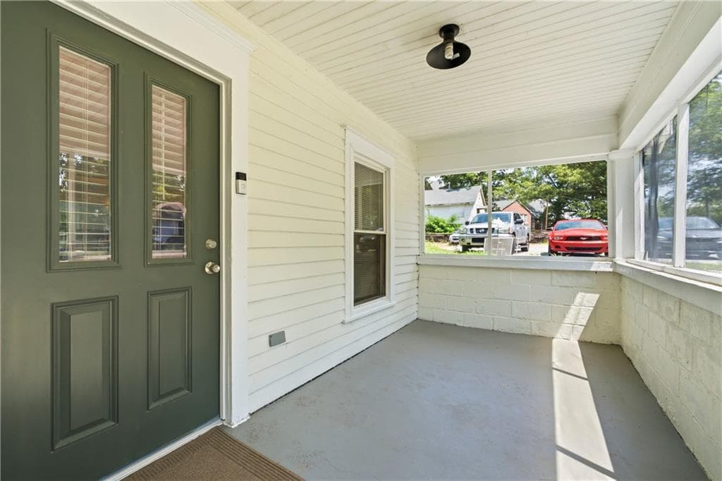 3 bedroom, 3 bathroom, 1,444 sq ft single family residence for sale at 181 Barfield Avenue, Atlanta, GA 30310 — photo 4