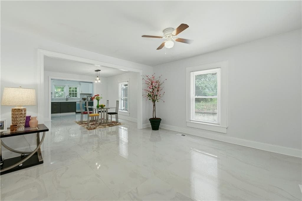 3 bedroom, 3 bathroom, 1,444 sq ft single family residence for sale at 181 Barfield Avenue, Atlanta, GA 30310 — photo 5