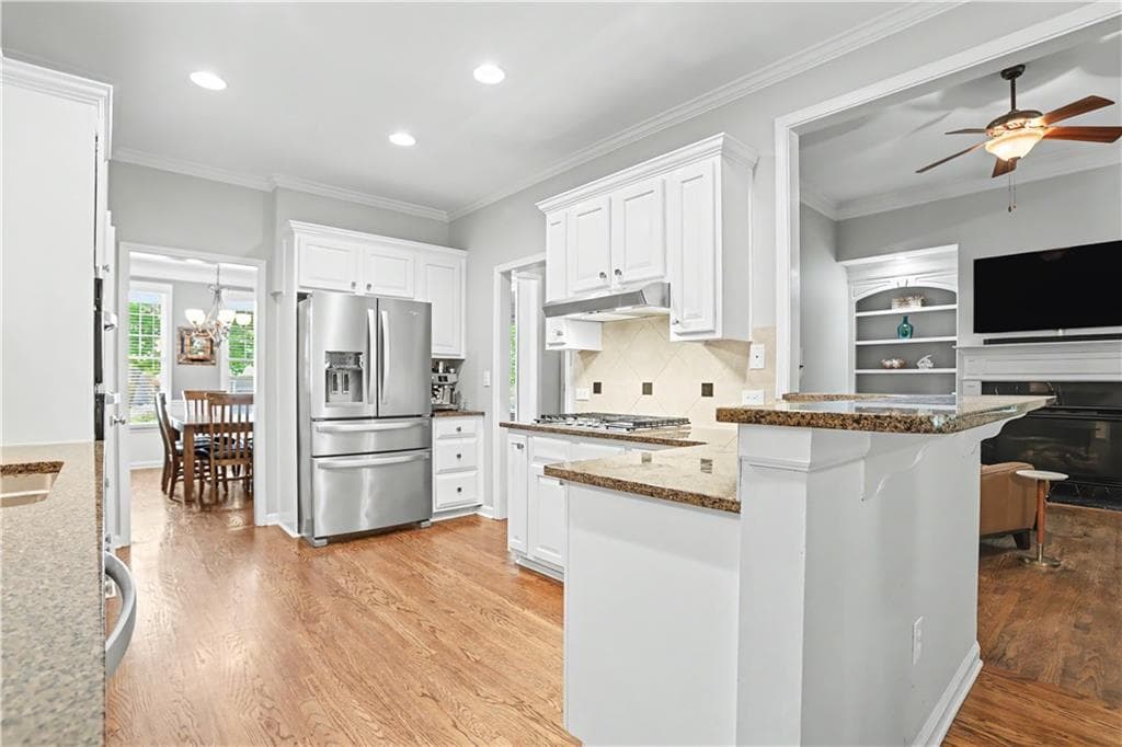 5 bedroom, 3 bathroom, 2,950 sq ft single family residence for sale at 5952 Deer Chase Lane, Hoschton, GA 30548 — photo 10