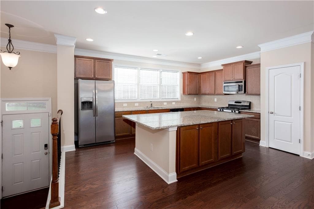 4 bedroom, 4 bathroom, 2,400 sq ft townhouse for sale at 3886 High Dove Way, Smyrna, GA 30082 — photo 5