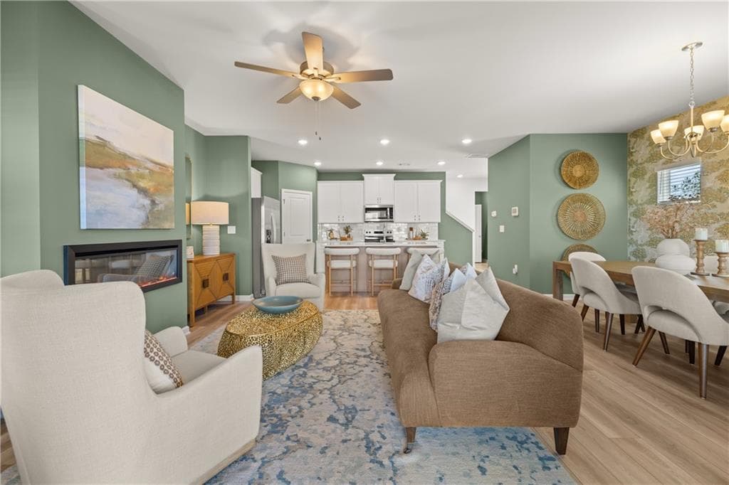 3 bedroom, 3 bathroom, 2,004 sq ft townhouse under contract at 3285 Lake Carlton Road, Loganville, GA 30052 — photo 5