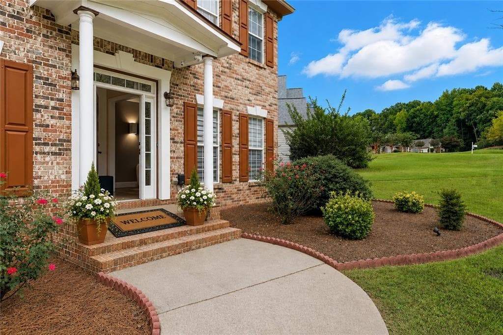 6 bedroom, 5 bathroom, 4,740 sq ft single family residence for sale at 4125 Crowder Drive, Kennesaw, GA 30152 — photo 8