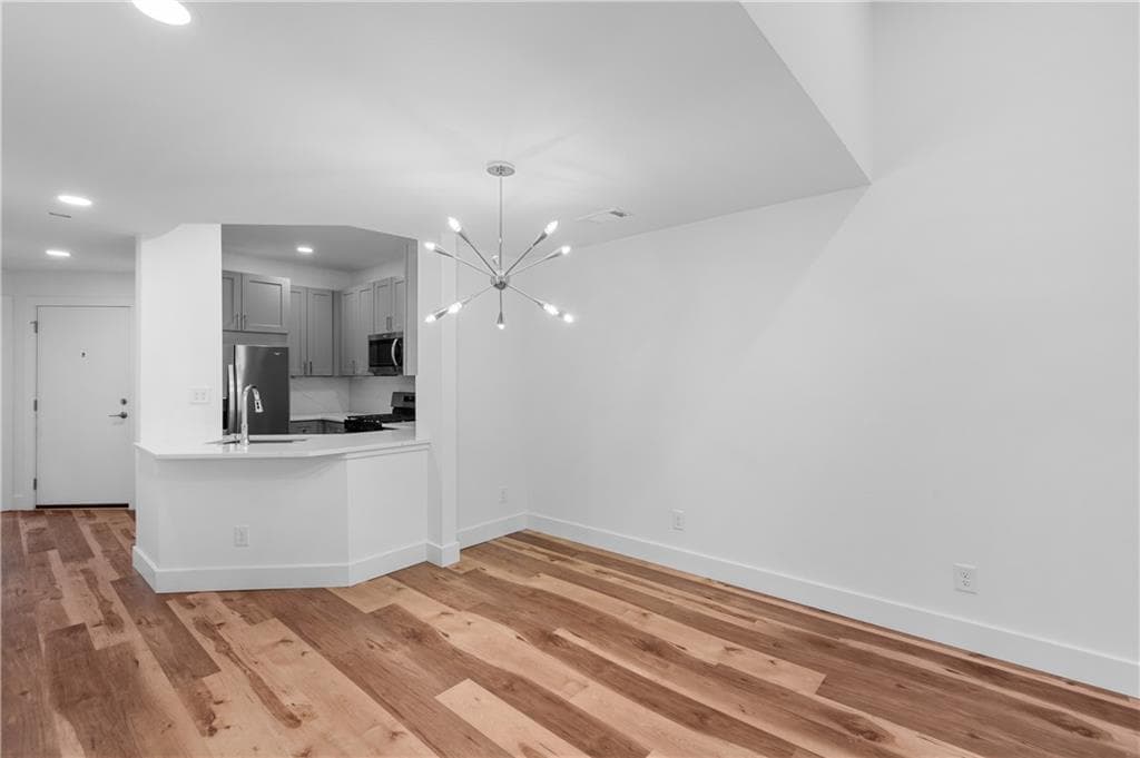 2 bedroom, 1 bathroom, 1,000 sq ft apartment for rent at 855 Piedmont Avenue 1G, Atlanta, GA 30308 for $2,300 a month — photo 6