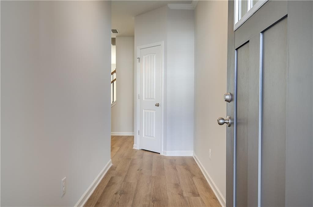 3 bedroom, 3 bathroom, 1,849 sq ft townhouse under contract at 843 Eagle Avenue, Riverdale, GA 30296 — photo 4
