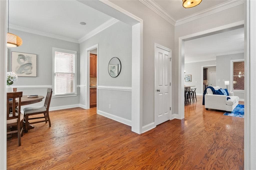 3 bedroom, 4 bathroom, 3,189 sq ft single family residence under contract at 2080 Village Station Crossing, Smyrna, GA 30080 — photo 6