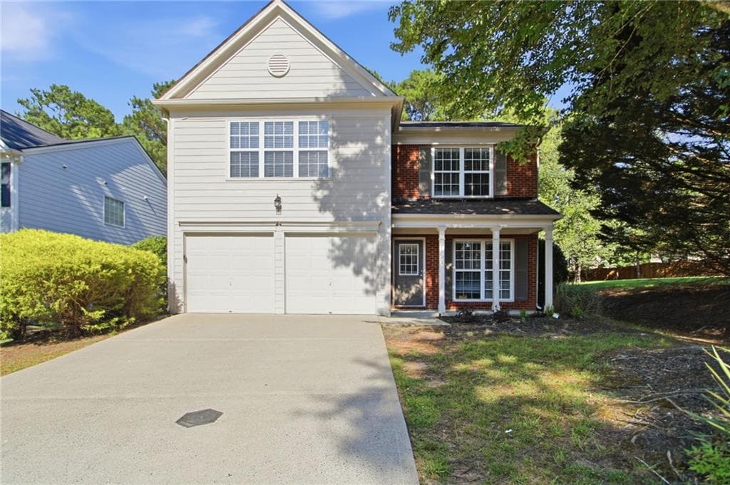 3 bedroom, 3 bathroom, 1,855 sq ft single family residence sold at 570 Ashland Parkway, Woodstock, GA 30189