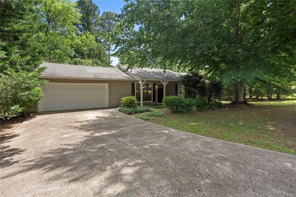 540 Hamlin Trace, Riverdale, GA 30274 — most recent listing photo