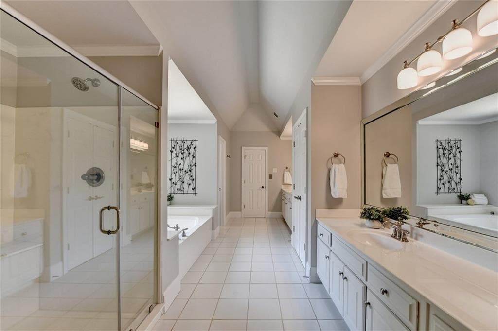 5 bedroom, 5 bathroom, 6,213 sq ft single family residence under contract at 9590 Rod Road, Alpharetta, GA 30022 — photo 8