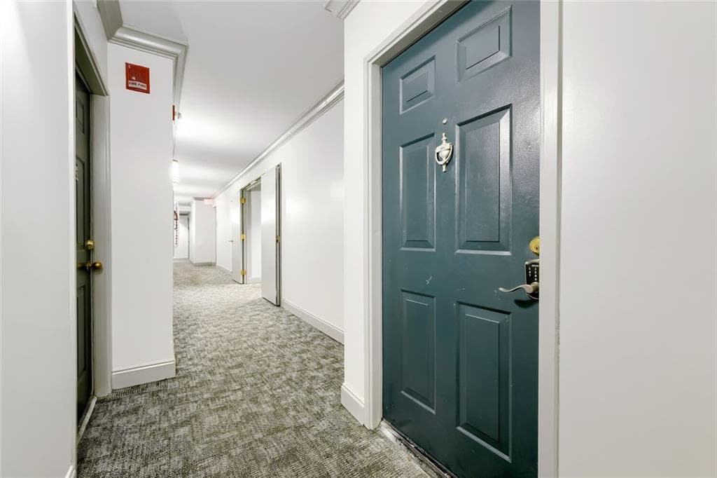 1 bedroom, 1 bathroom, 457 sq ft condominium for sale at 1280 W Peachtree Street 3414, Atlanta, GA 30309 — photo 6
