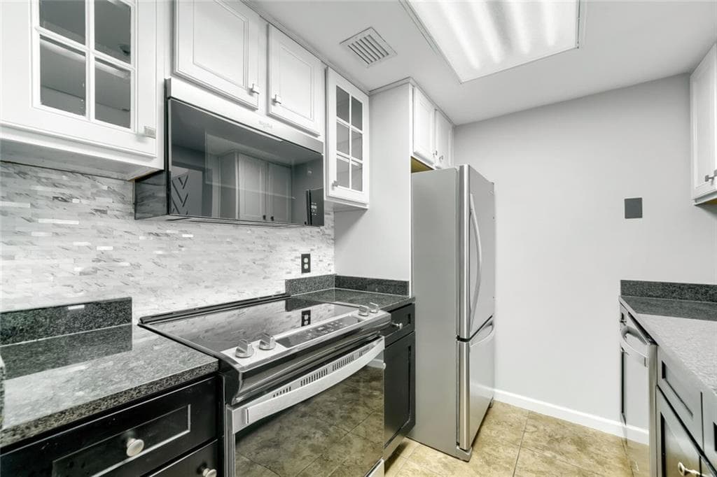 1 bedroom, 1 bathroom, 457 sq ft condominium for sale at 1280 W Peachtree Street 3414, Atlanta, GA 30309 — photo 9