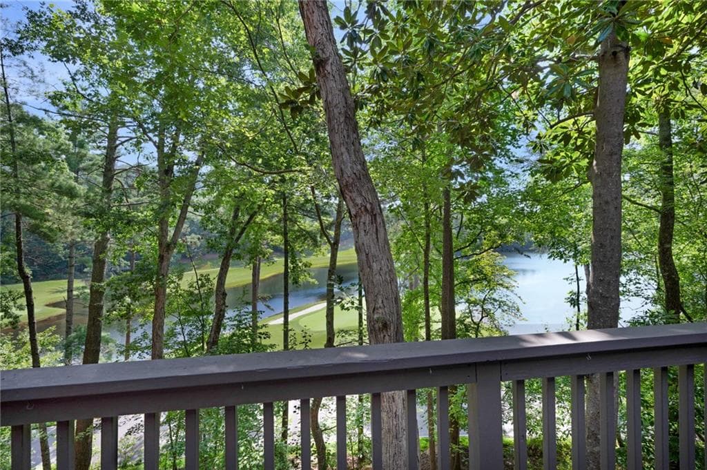 3 bedroom, 2 bathroom, 1,662 sq ft condominium for sale at 34 Sconti Ridge 406, Jasper, GA 30143 — photo 4