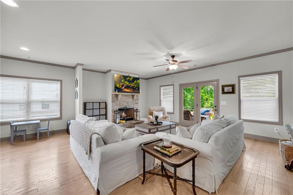 5 bedroom, 4 bathroom, 3,164 sq ft single family residence for sale at 6490 Providence Lake Drive, Gainesville, GA 30506 — photo 9