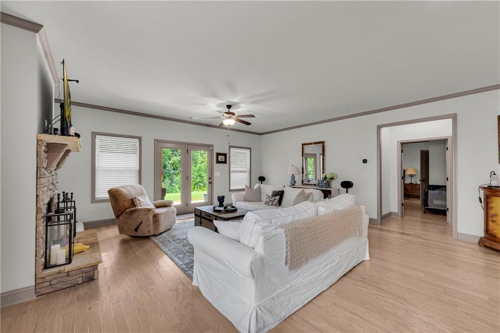 5 bedroom, 4 bathroom, 3,164 sq ft single family residence for sale at 6490 Providence Lake Drive, Gainesville, GA 30506 — photo 8