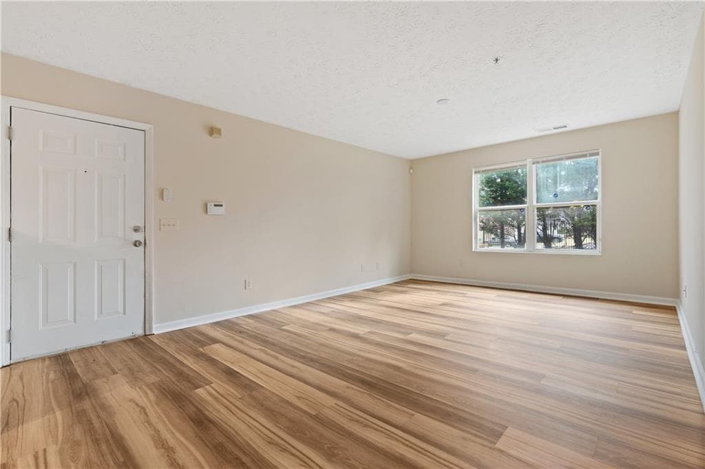3 bedroom, 2 bathroom, 1,292 sq ft condominium for rent at 6104 Waldrop Place, Decatur, GA 30034 for $1,670 a month — photo 7