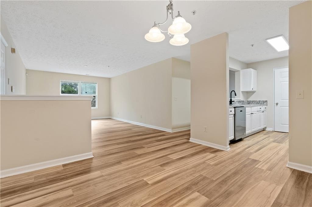 3 bedroom, 2 bathroom, 1,292 sq ft condominium for rent at 6104 Waldrop Place, Decatur, GA 30034 for $1,670 a month — photo 9