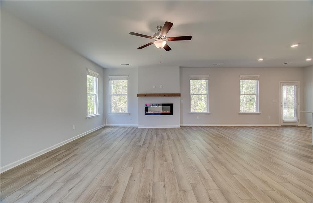 4 bedroom, 4 bathroom, 2,736 sq ft single family residence for sale at 338 Tulip Drive, Covington, GA 30016 — photo 8