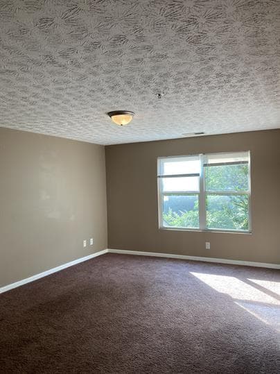 3 bedroom, 2 bathroom, 1,292 sq ft condominium for rent at 7201 Fairington Ridge Circle, Lithonia, GA 30038 for $1,299 a month — photo 6