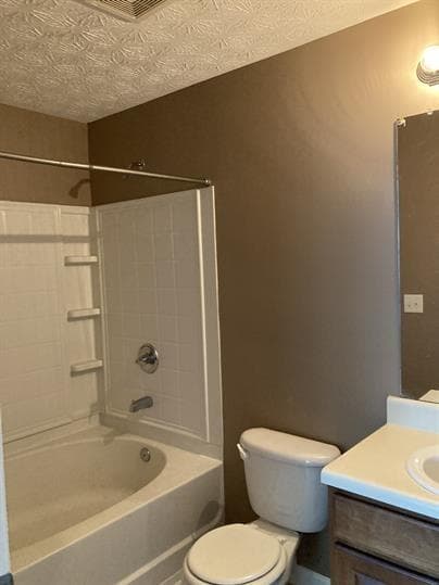 3 bedroom, 2 bathroom, 1,292 sq ft condominium for rent at 7201 Fairington Ridge Circle, Lithonia, GA 30038 for $1,299 a month — photo 10