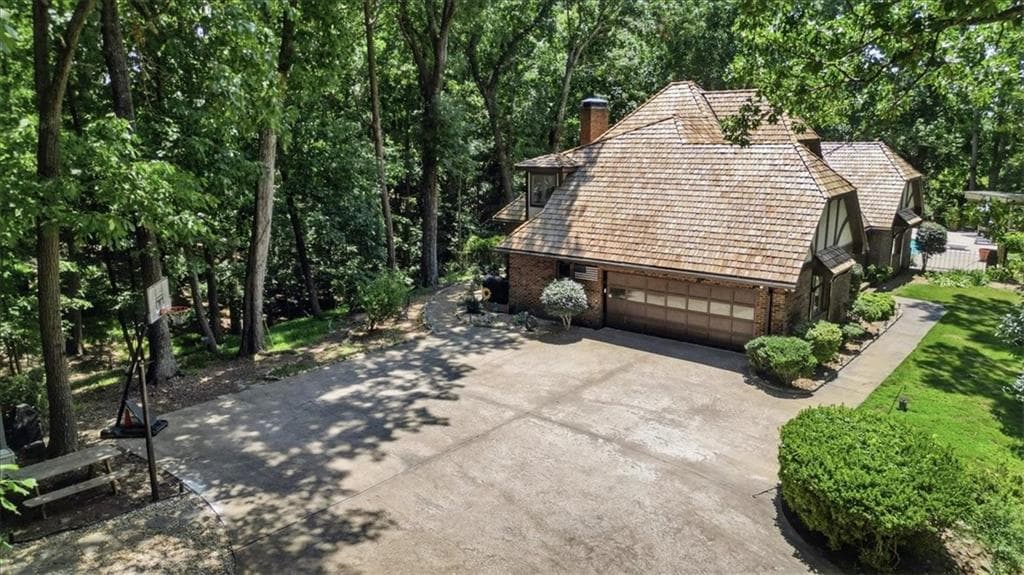 5 bedroom, 4 bathroom, 2,941 sq ft single family residence for sale at 4525 Mountain View Road, Oakwood, GA 30566 — photo 4