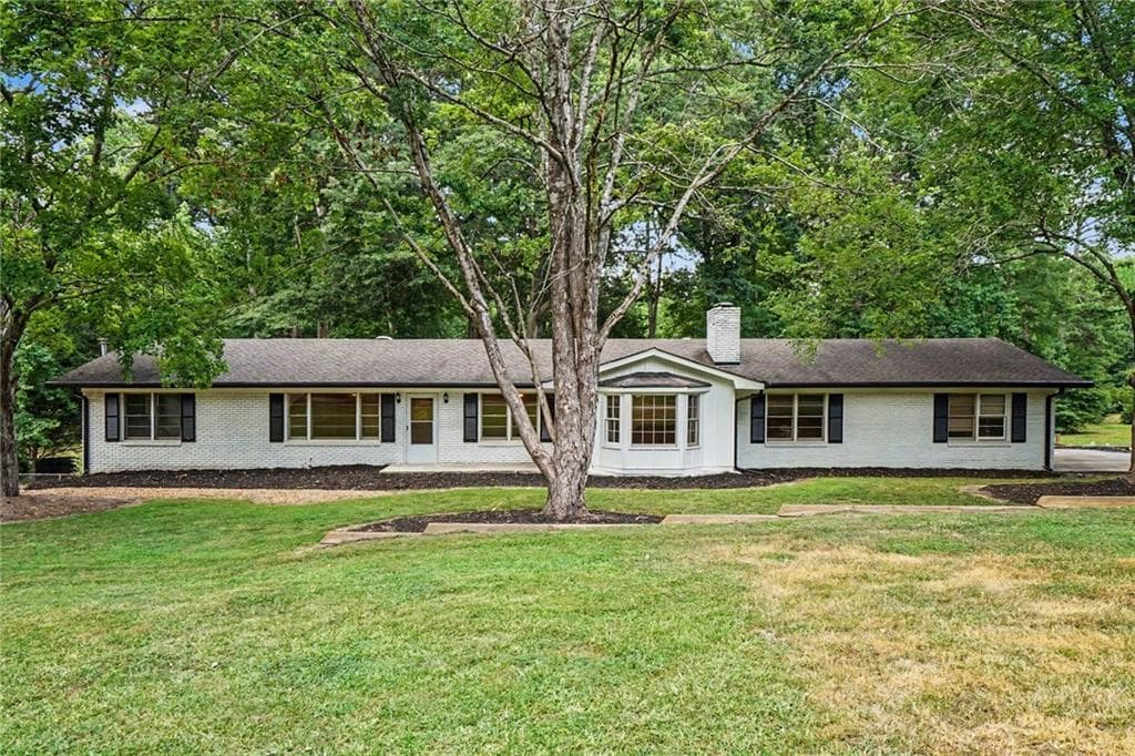 4 bedroom, 2 bathroom, 3,469 sq ft single family residence under contract at 3422 Highway 81, Oxford, GA 30054