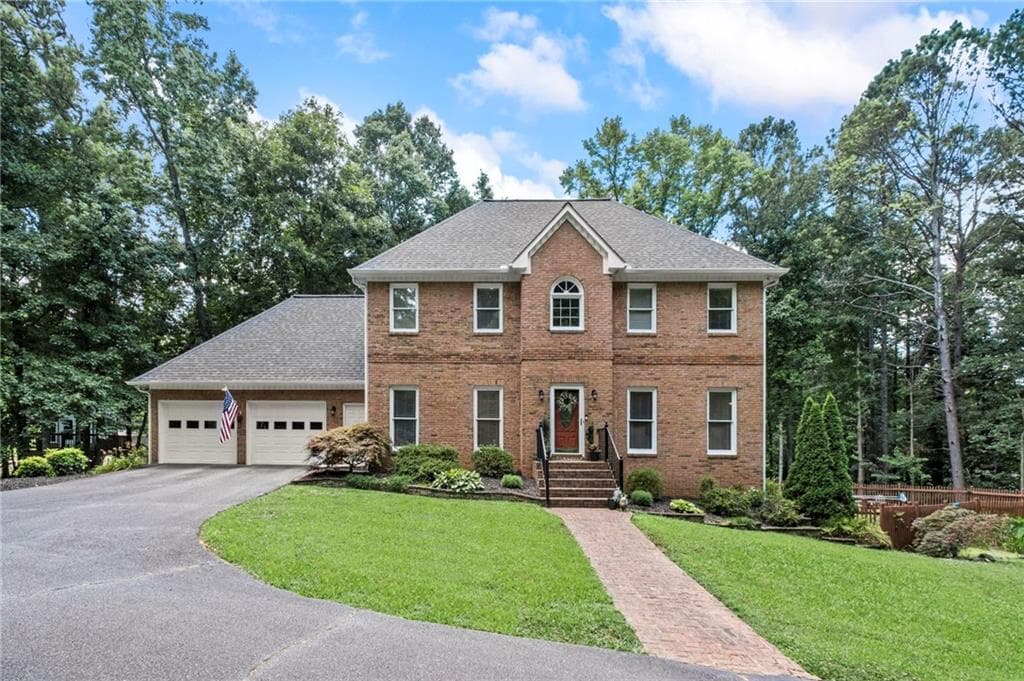 4 bedroom, 4 bathroom, 3,955 sq ft single family residence sold at 231 Trenton Lane, Canton, GA 30115