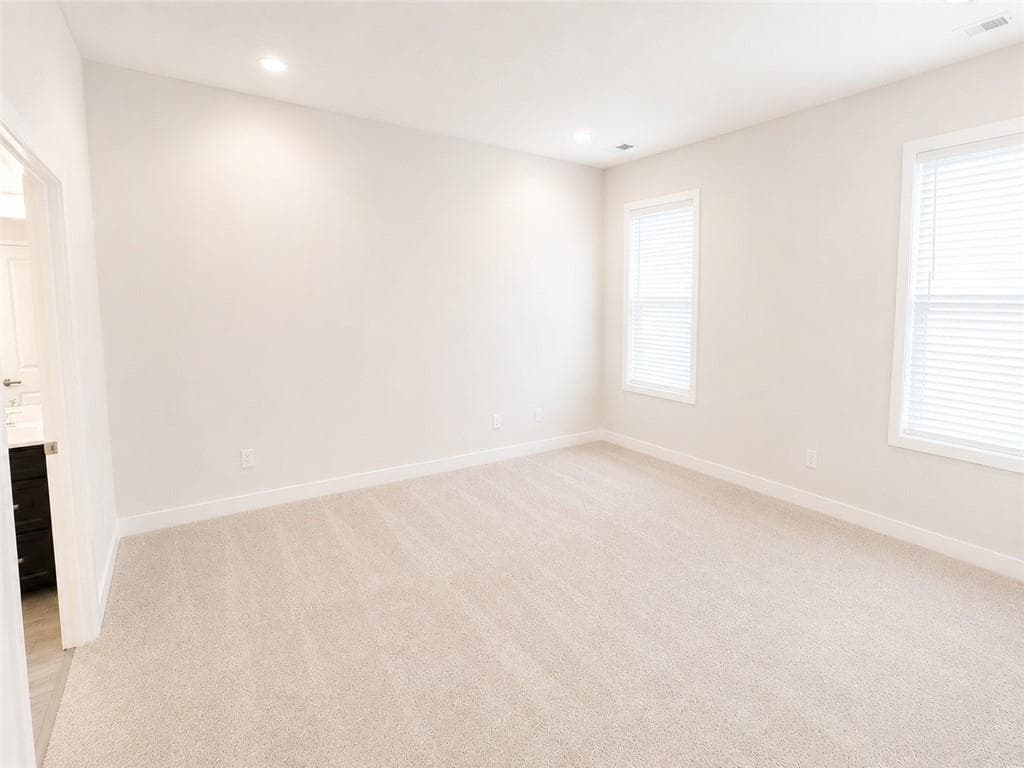 3 bedroom, 3 bathroom, 2,198 sq ft townhouse for sale at 320 Mayflower Drive, Mcdonough, GA 30253 — photo 10