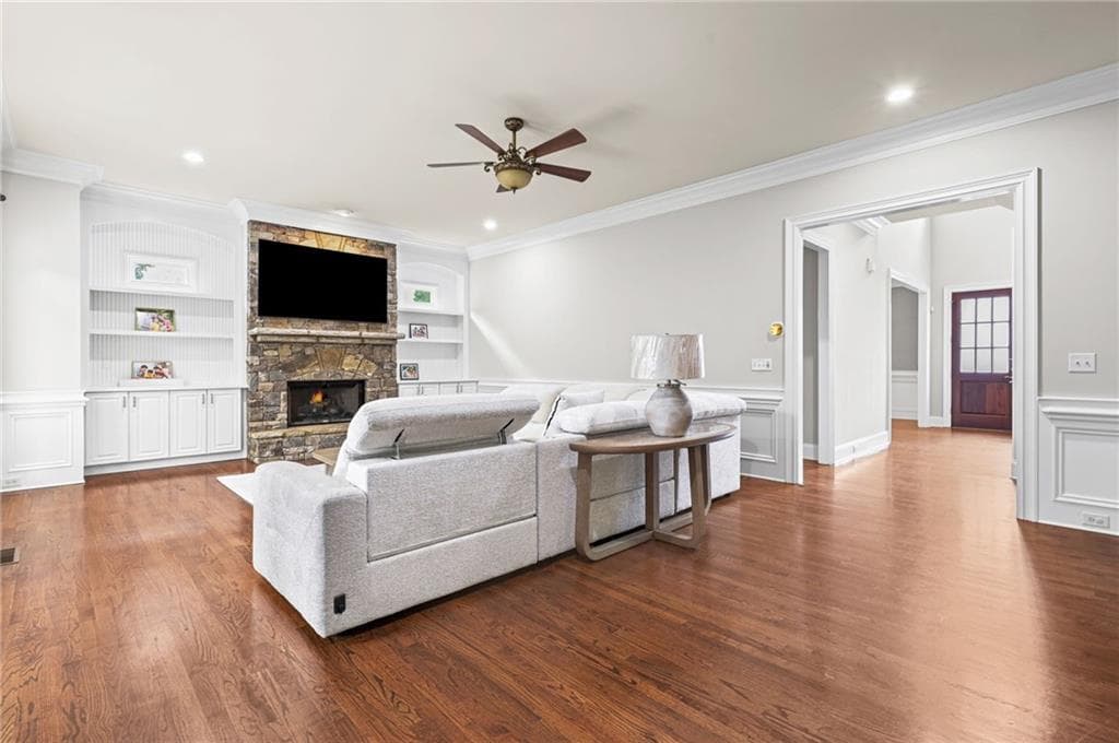 5 bedroom, 5 bathroom, 6,323 sq ft single family residence for sale at 1774 Buckhead Lane, Atlanta, GA 30324 — photo 10
