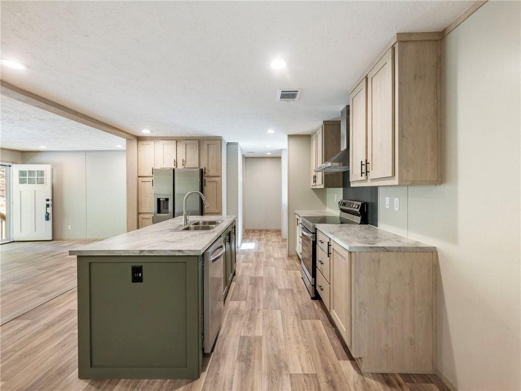 4 bedroom, 2 bathroom, 1,568 sq ft single family residence for sale at 5377 Stillwater Lane, Braselton, GA 30517 — photo 8