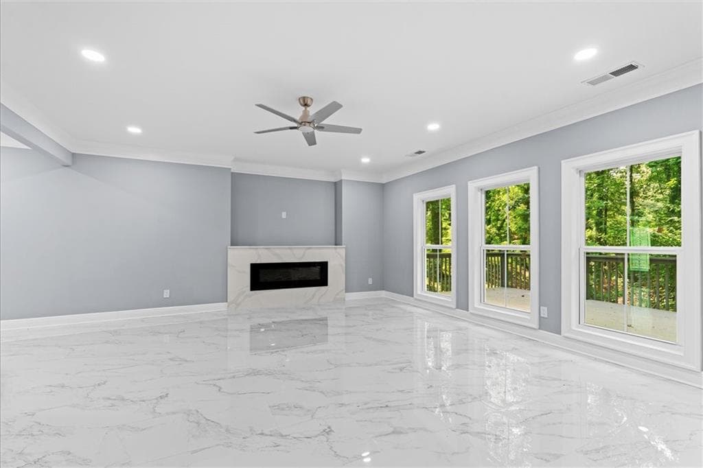 5 bedroom, 4 bathroom, 3,200 sq ft single family residence under contract at 2673 Royal Oak Ct, Acworth, GA 30102 — photo 3