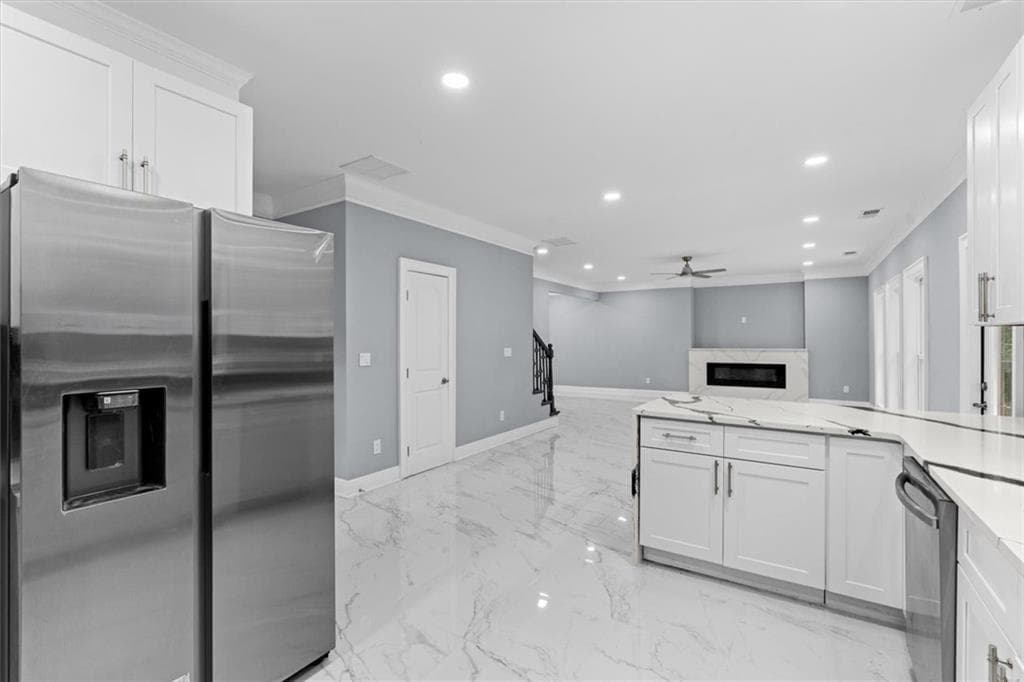 5 bedroom, 4 bathroom, 3,200 sq ft single family residence under contract at 2673 Royal Oak Ct, Acworth, GA 30102 — photo 9
