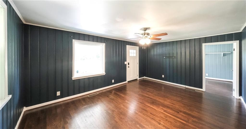 3 bedroom, 2 bathroom, 1,617 sq ft single family residence for sale at 2986 Hilltop Dr, Buchanan, GA 30113 — photo 5