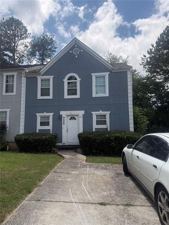 3 bedroom, 2 bathroom, 1,424 sq ft townhouse for sale at 7020 Panda Road, Austell, GA 30168 — photo 1 of 12