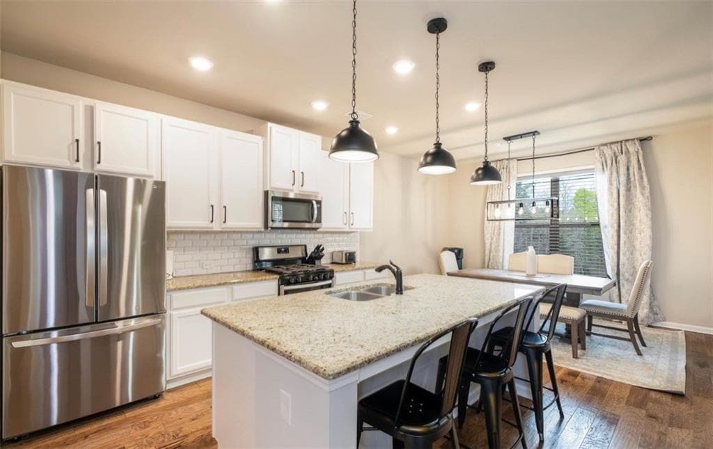 4 bedroom, 3 bathroom, 2,553 sq ft single family residence for sale at 225 Evergreen Way, Loganville, GA 30052 — photo 7
