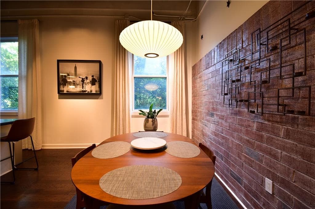 2 bedroom, 2 bathroom, 1,260 sq ft condominium for sale at 5097 Peachtree Road C, Atlanta, GA 30341 — photo 8
