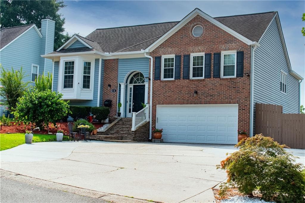 5 bedroom, 3 bathroom, 2,292 sq ft single family residence under contract at 1120 San Marcos Cove, Lawrenceville, GA 30043