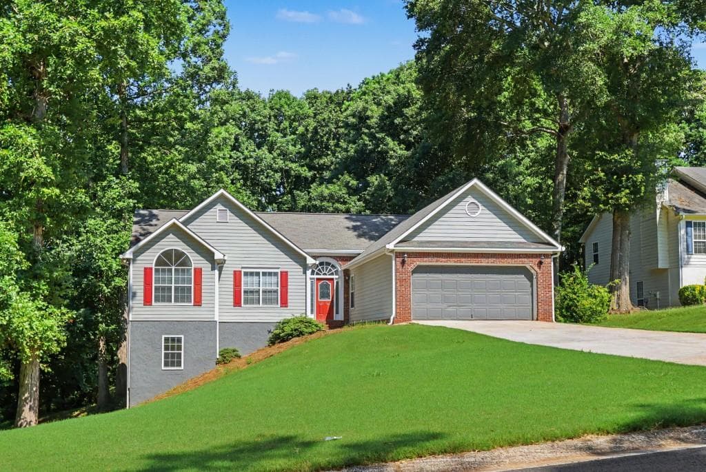 4 bedroom, 3 bathroom, 1,820 sq ft single family residence for sale at 1411 Water Wheel Drive, Bethlehem, GA 30620