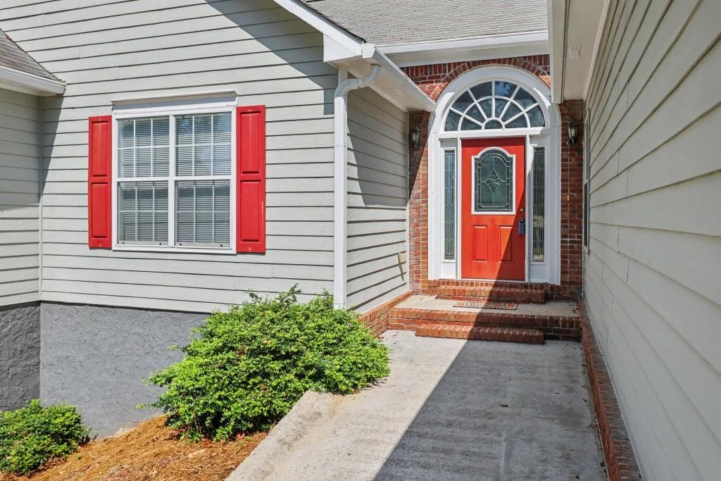 4 bedroom, 3 bathroom, 1,820 sq ft single family residence for sale at 1411 Water Wheel Drive, Bethlehem, GA 30620 — photo 4