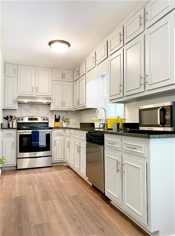 quadruplex for sale at 4193 N Shallowford Road, Atlanta, GA 30341 — photo 2