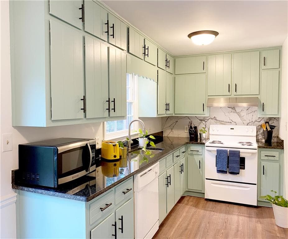 quadruplex for sale at 4193 N Shallowford Road, Atlanta, GA 30341 — photo 8