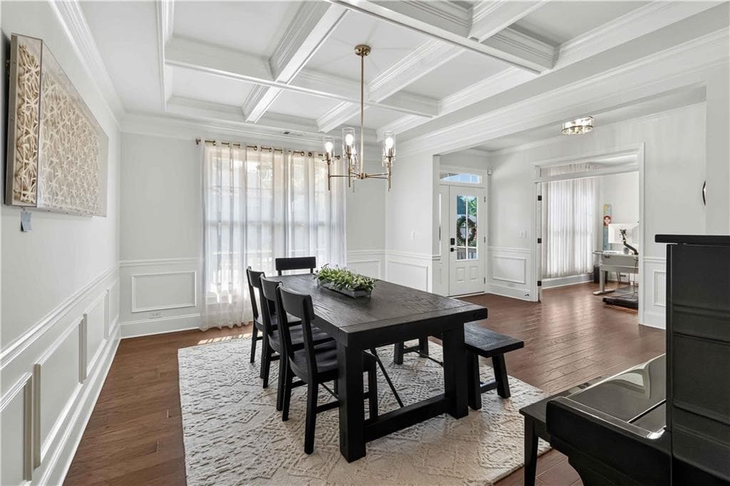 5 bedroom, 4 bathroom, 4,198 sq ft single family residence under contract at 4300 Secret Shoals Way, Buford, GA 30518 — photo 6