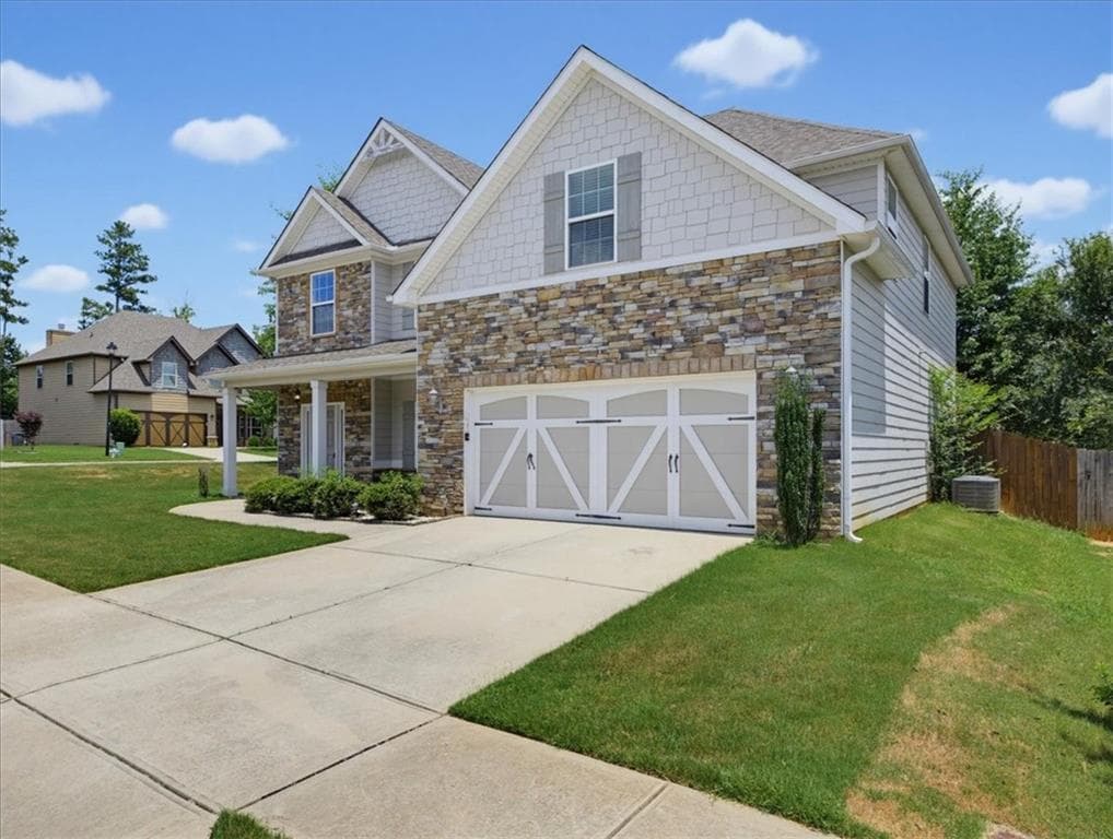 4 bedroom, 3 bathroom, 3,426 sq ft single family residence under contract at 15 Hughston Walk, Newnan, GA 30263 — photo 2