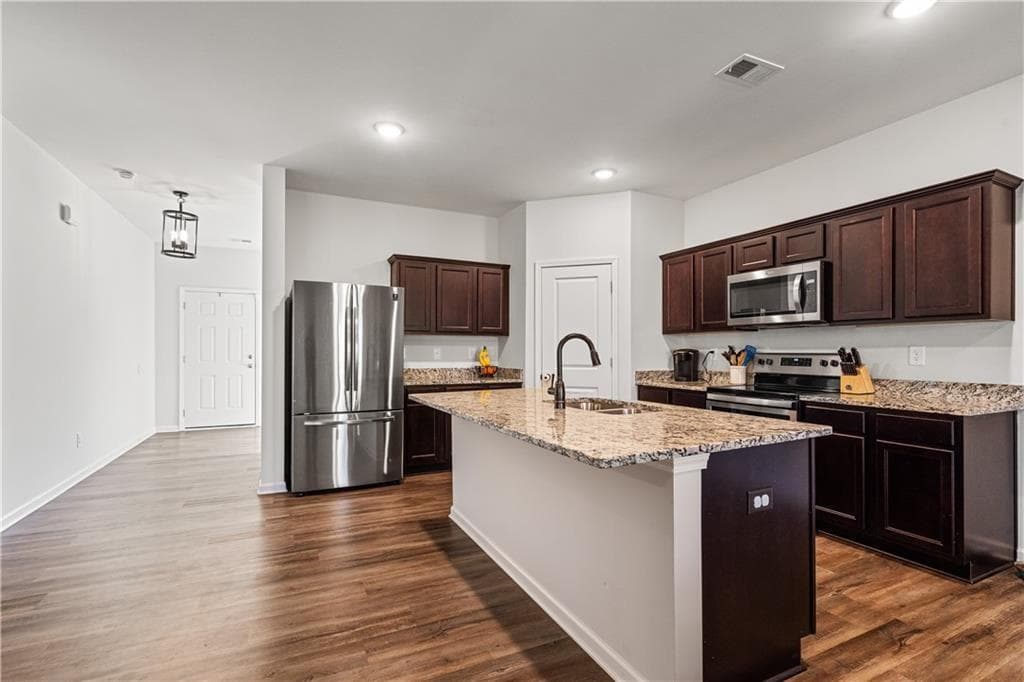 4 bedroom, 3 bathroom, 2,684 sq ft single family residence for rent at 5120 Minnow Lane 1, Cumming, GA 30028 for $2,400 a month — photo 5