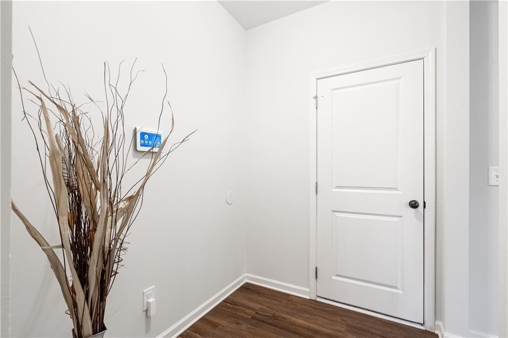 4 bedroom, 3 bathroom, 2,684 sq ft single family residence for rent at 5120 Minnow Lane 1, Cumming, GA 30028 for $2,400 a month — photo 6