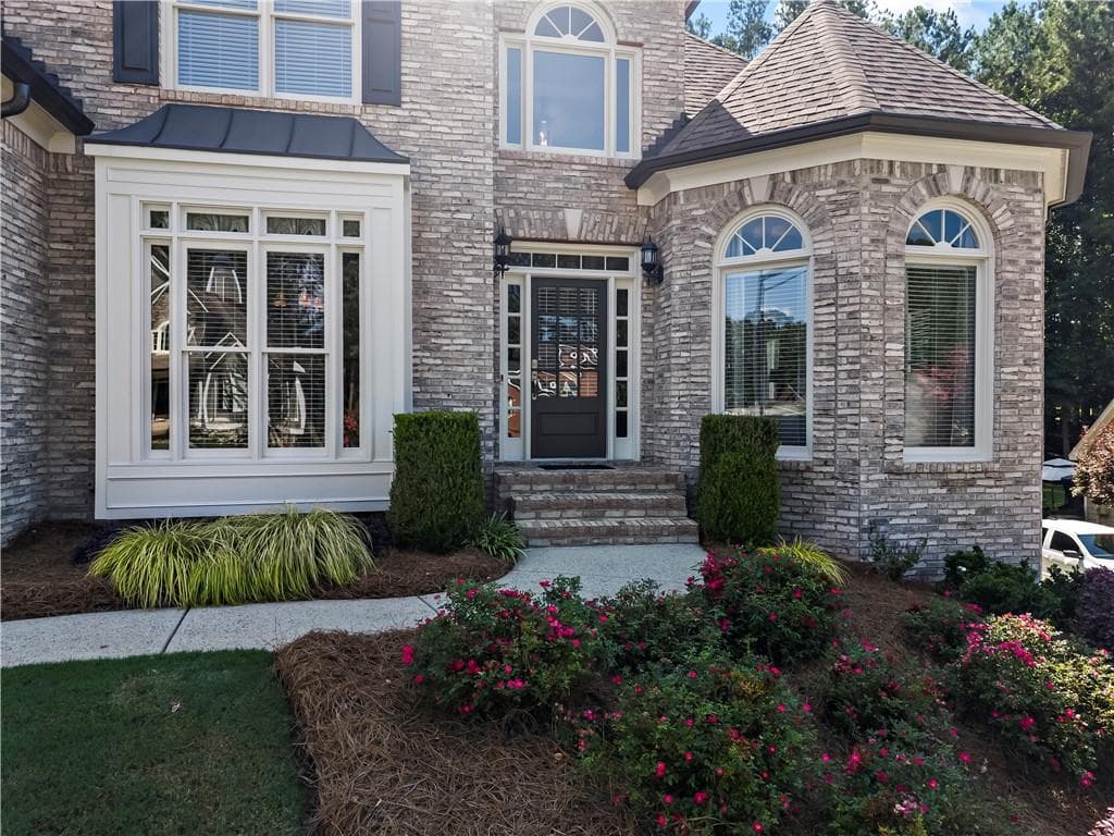 5 bedroom, 4 bathroom, 4,285 sq ft single family residence under contract at 120 Creek Bank Drive, Acworth, GA 30101 — photo 3