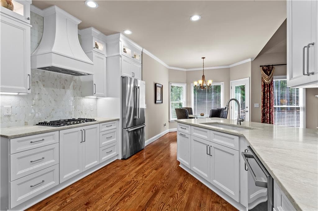 5 bedroom, 4 bathroom, 4,285 sq ft single family residence under contract at 120 Creek Bank Drive, Acworth, GA 30101 — photo 6