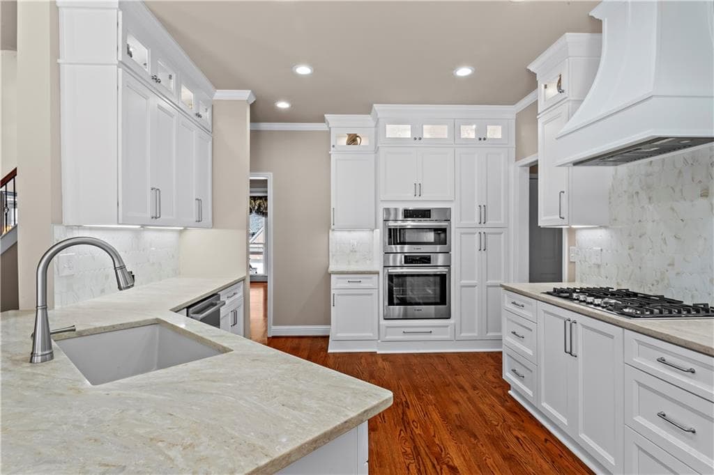 5 bedroom, 4 bathroom, 4,285 sq ft single family residence under contract at 120 Creek Bank Drive, Acworth, GA 30101 — photo 5