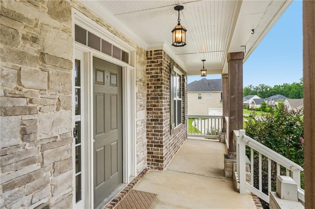 5 bedroom, 5 bathroom, 5,167 sq ft single family residence under contract at 6695 Canyon Cove, Cumming, GA 30028 — photo 8