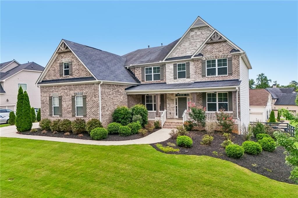 5 bedroom, 5 bathroom, 5,167 sq ft single family residence under contract at 6695 Canyon Cove, Cumming, GA 30028 — photo 6