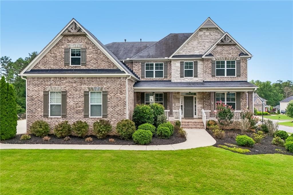 5 bedroom, 5 bathroom, 5,167 sq ft single family residence under contract at 6695 Canyon Cove, Cumming, GA 30028